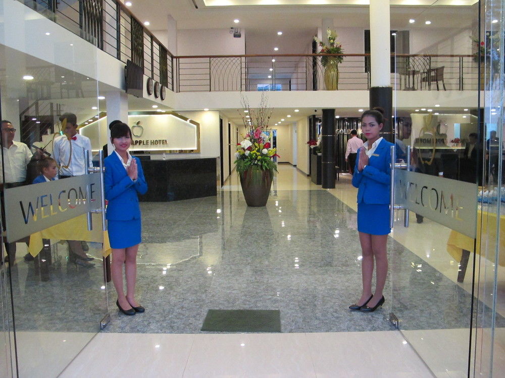 פנום פן Golden Apple Hotel - Airport מראה חיצוני תמונה