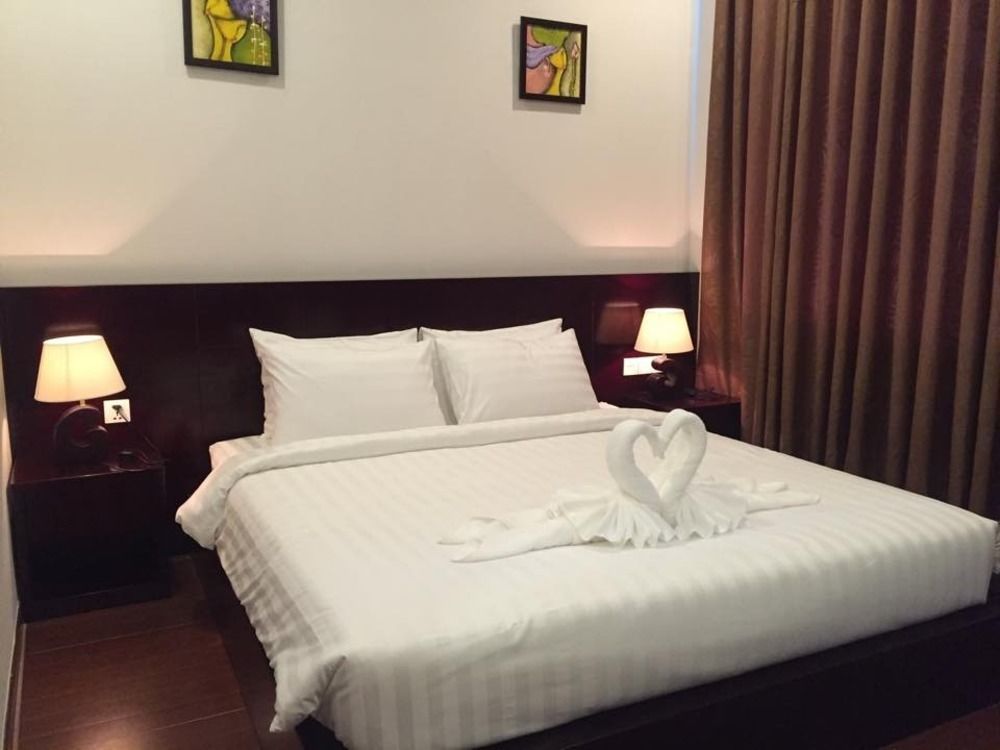 פנום פן Golden Apple Hotel - Airport מראה חיצוני תמונה