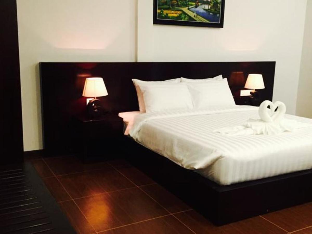 פנום פן Golden Apple Hotel - Airport מראה חיצוני תמונה