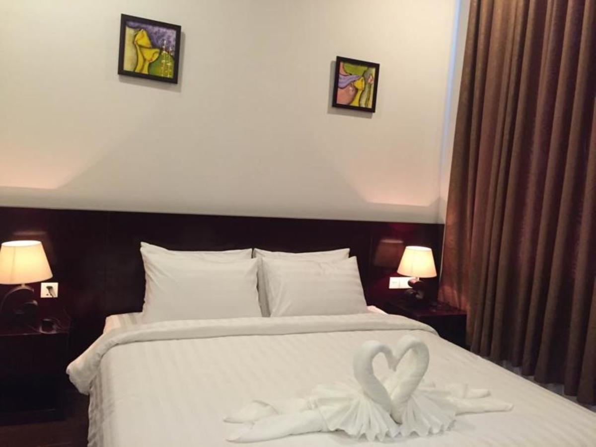 פנום פן Golden Apple Hotel - Airport מראה חיצוני תמונה