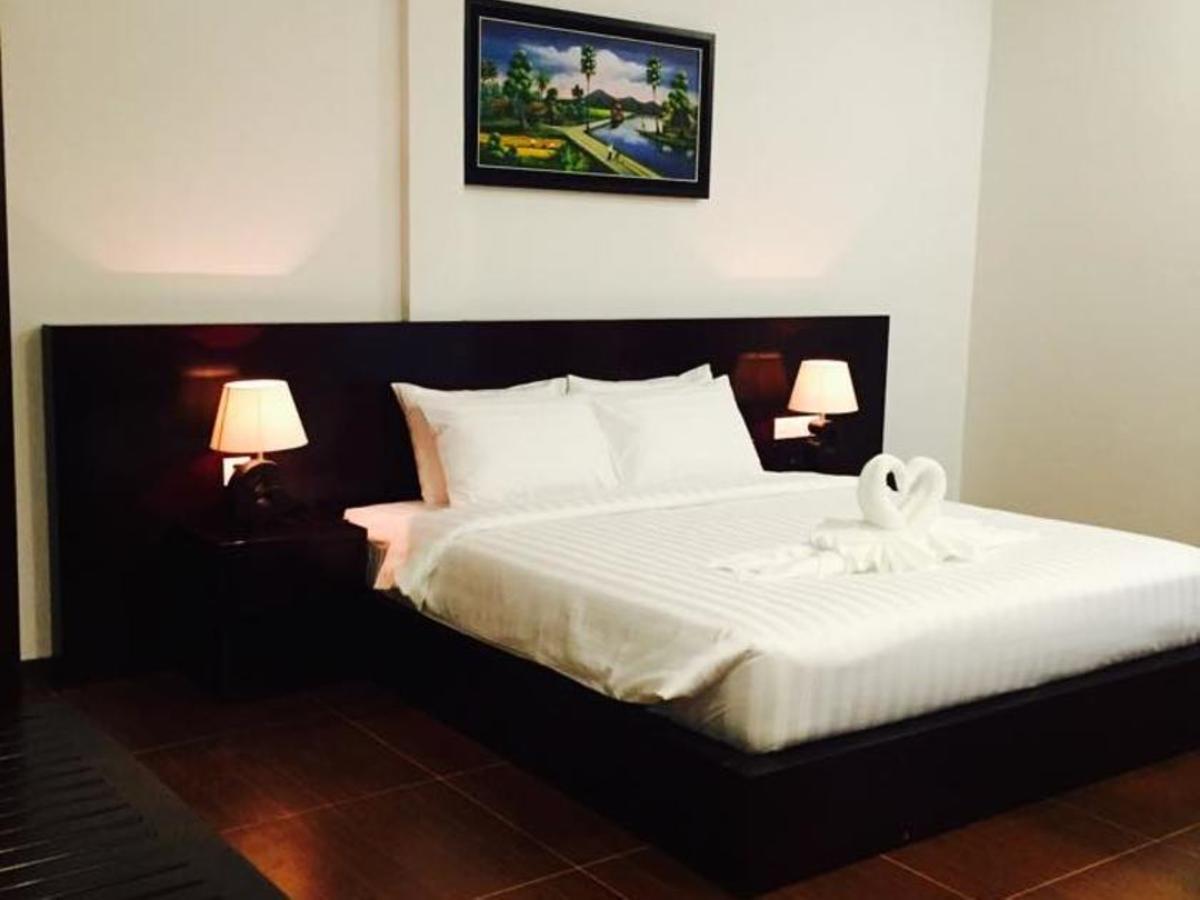 פנום פן Golden Apple Hotel - Airport מראה חיצוני תמונה