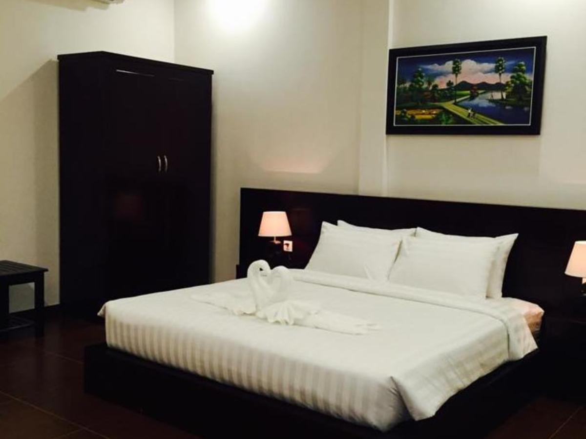 פנום פן Golden Apple Hotel - Airport מראה חיצוני תמונה