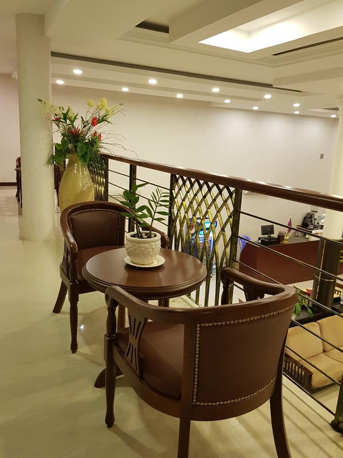 פנום פן Golden Apple Hotel - Airport מראה חיצוני תמונה